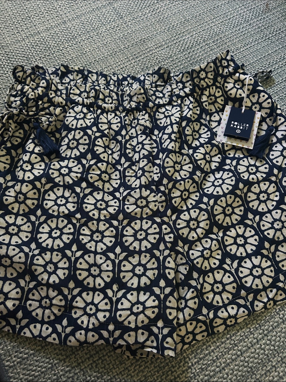 Roller Rabbit Navy and Cream Floral Circle Mini Shorts